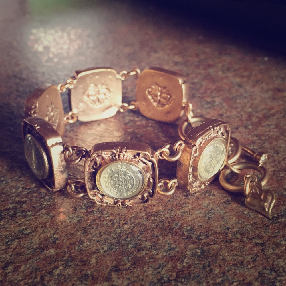 VSA San Benito Gold Adjustable Bracelet w/ Swarovski Crystals on Toggle